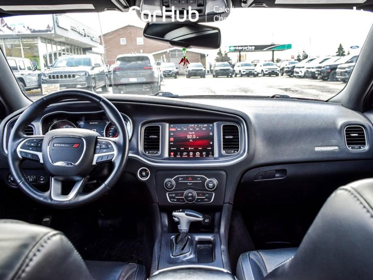 2016 Dodge Charger SXT Photo