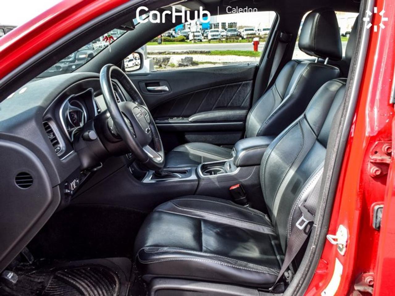 2016 Dodge Charger SXT Photo