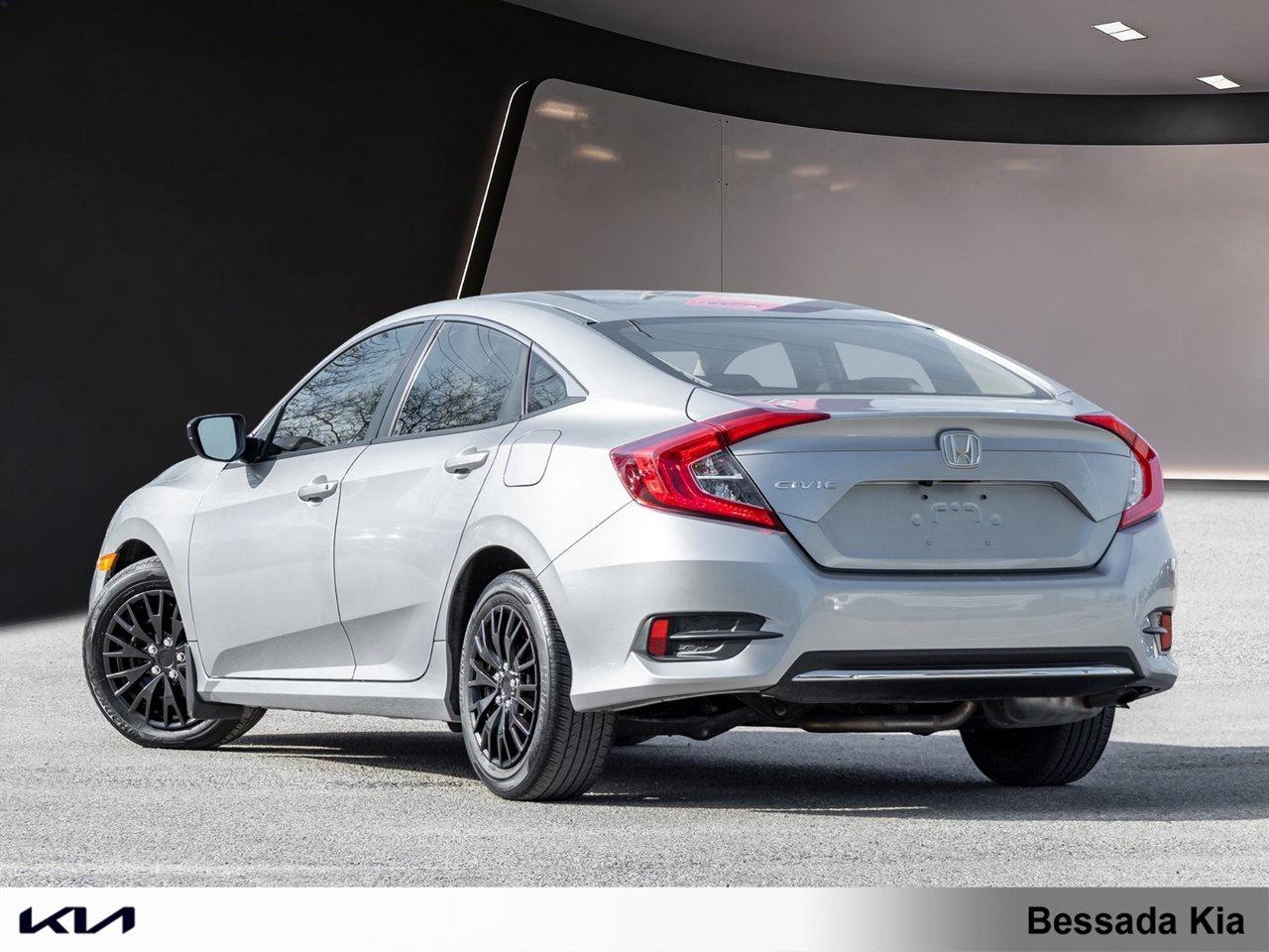 2021 Honda Civic SEDAN LX Photo