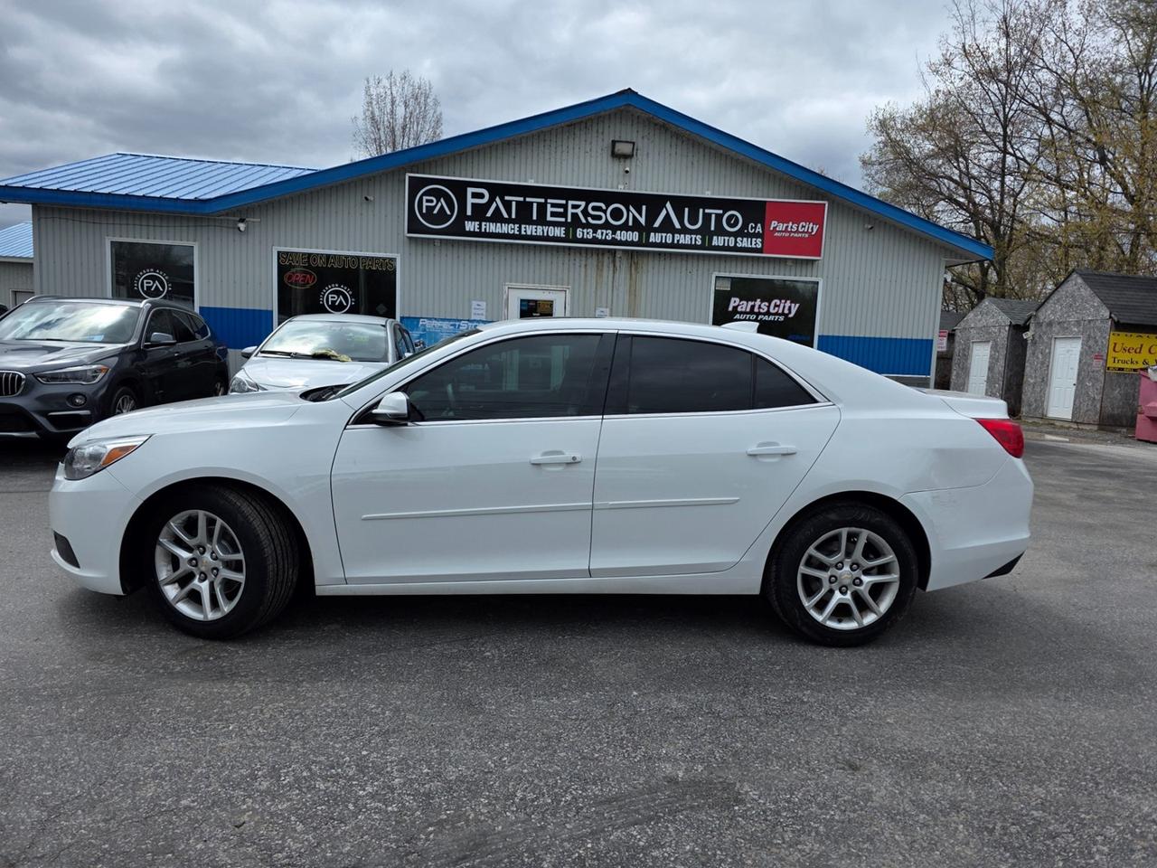 2015 Chevrolet Malibu 1LT Photo