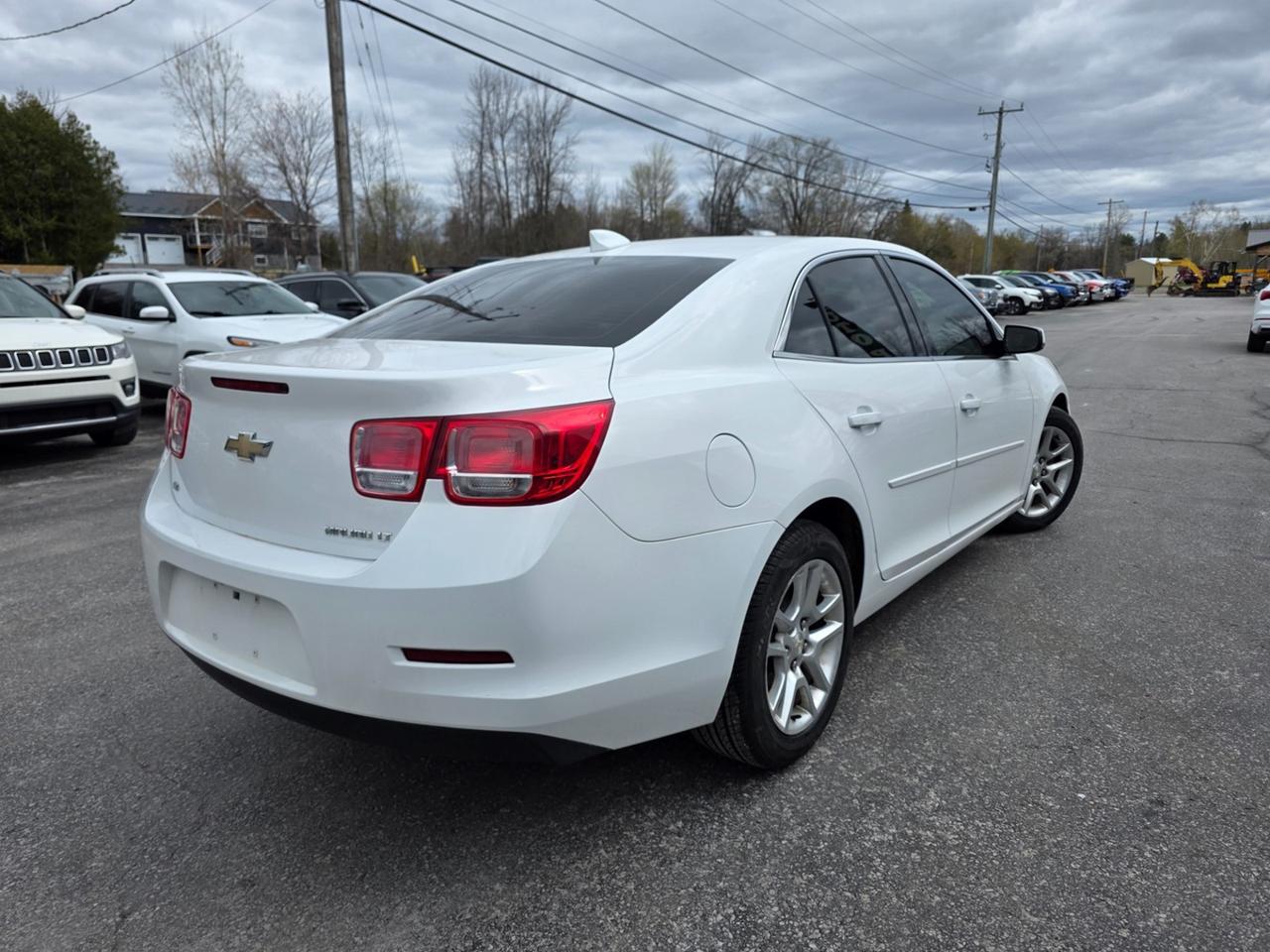 2015 Chevrolet Malibu 1LT Photo