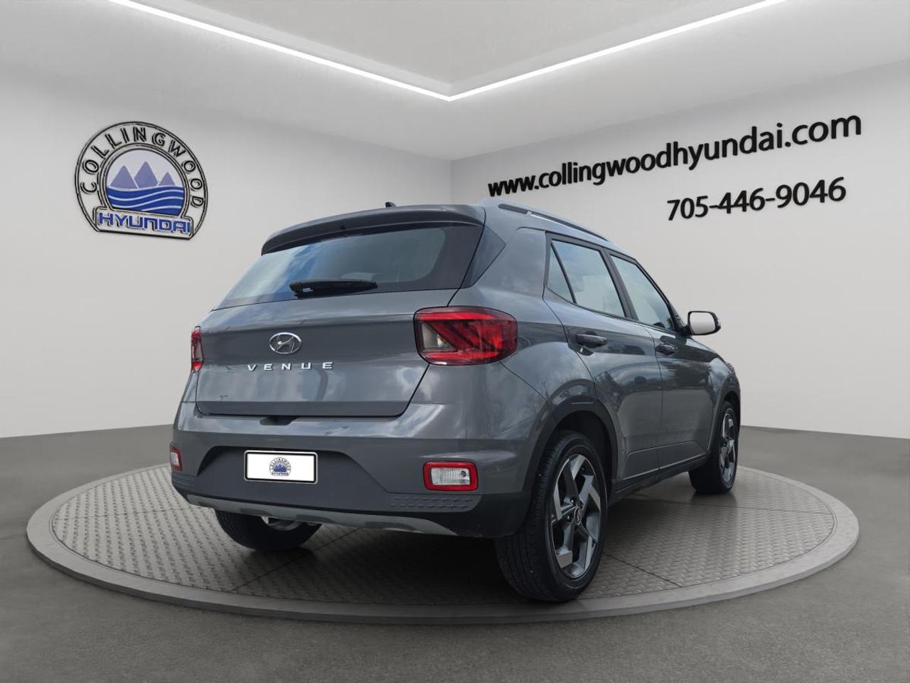 2022 Hyundai Venue Ultimate Photo
