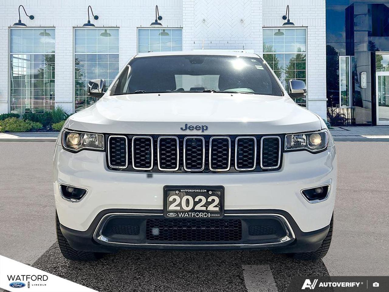2022 Jeep Cherokee Limited 4X4 Photo