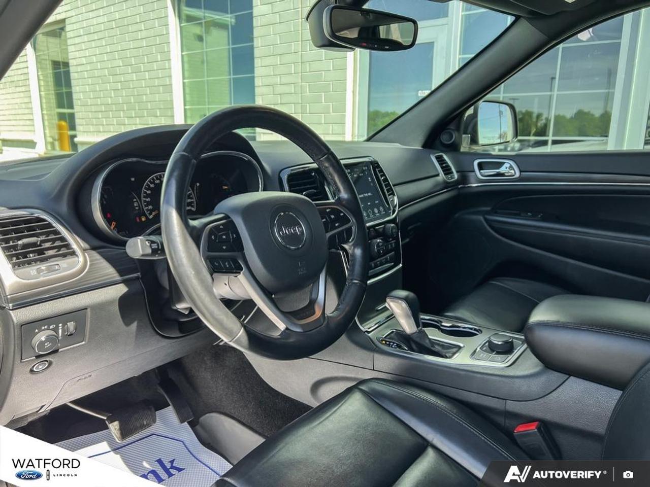 2022 Jeep Cherokee Limited 4X4 Photo