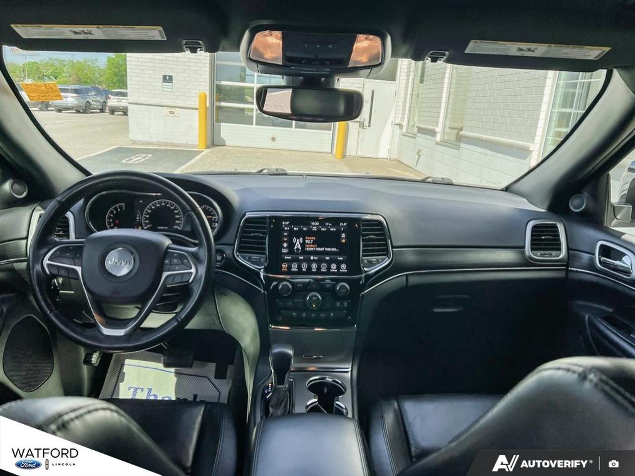 2022 Jeep Cherokee Limited 4X4 Photo