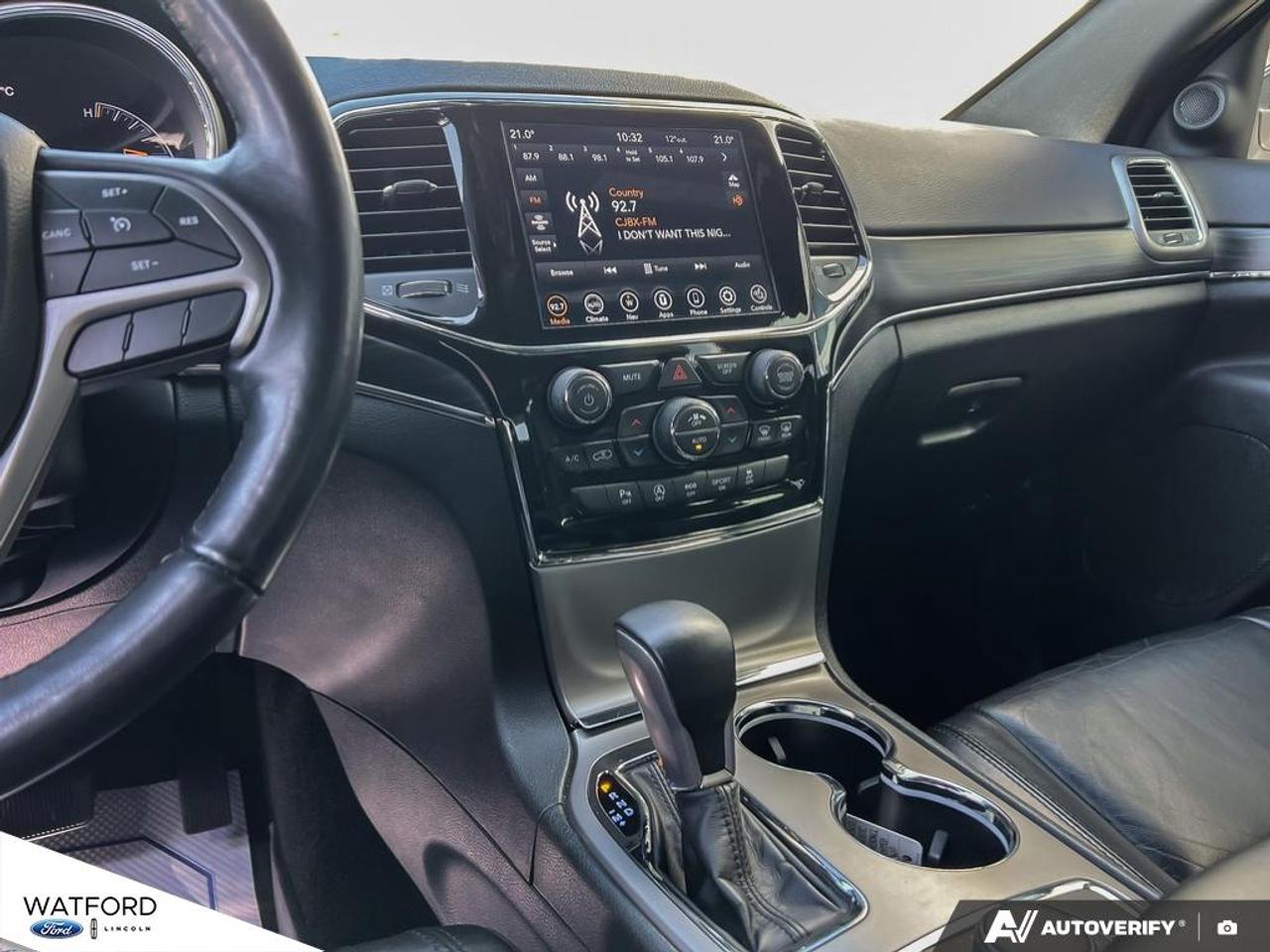 2022 Jeep Cherokee Limited 4X4 Photo