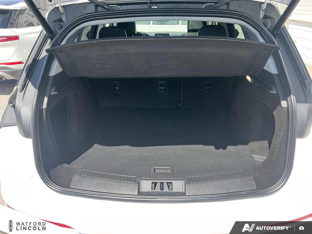 2022 Lincoln Corsair Reserve AWD Photo