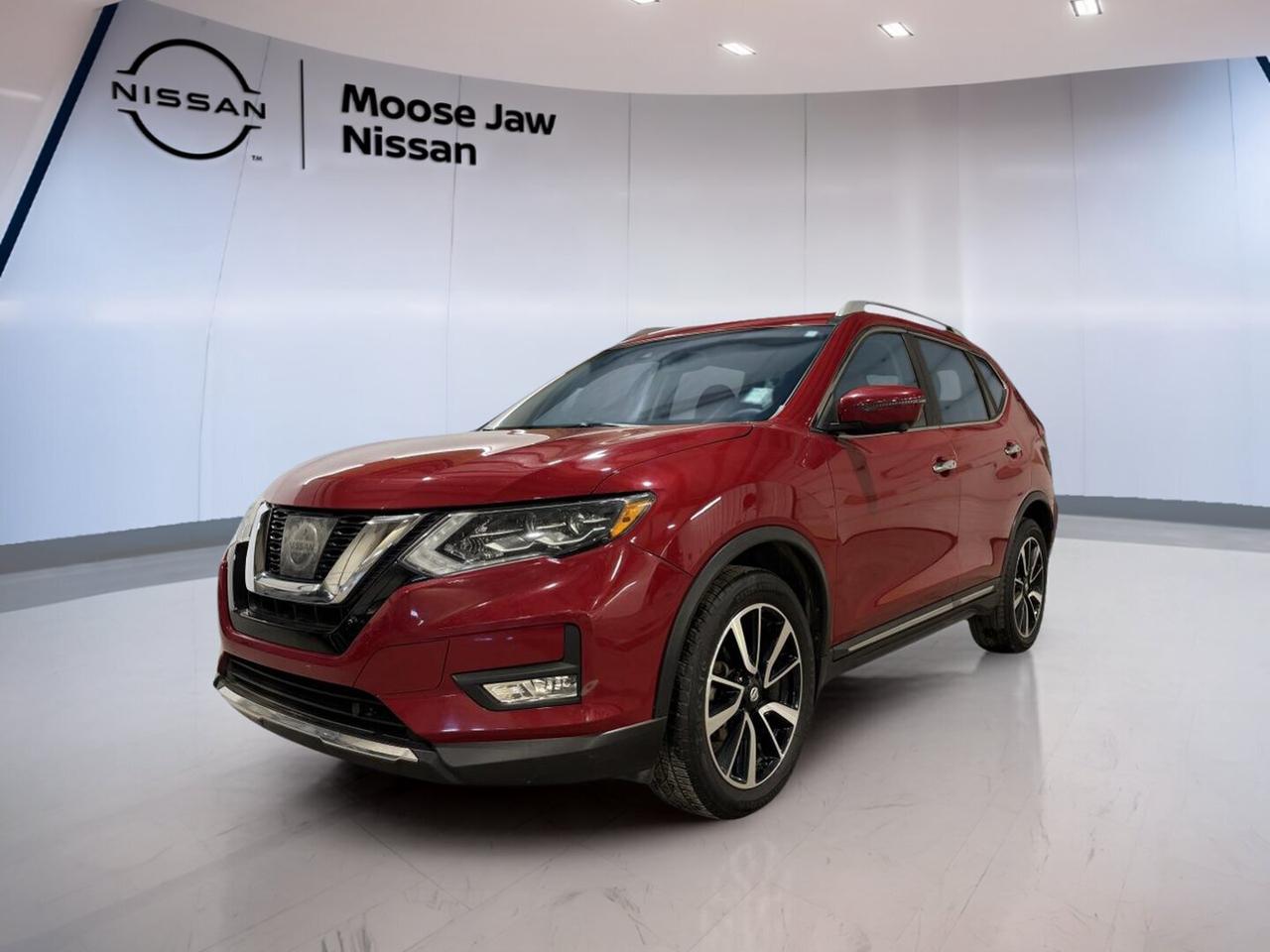 Used 2017 Nissan Rogue SV for sale in Moose Jaw, SK