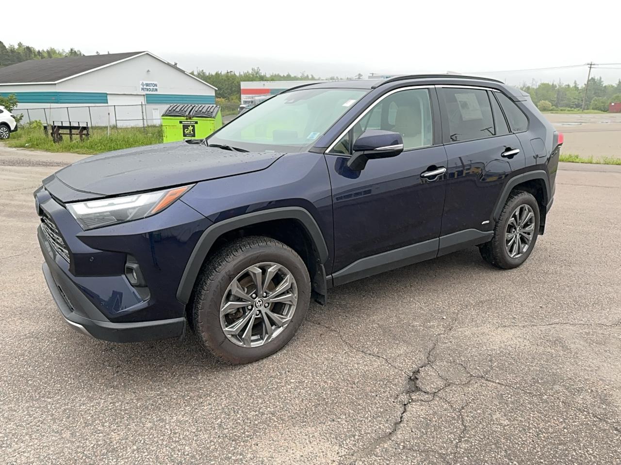 2023 Toyota RAV4 Hybrid Limited AWD Photo0