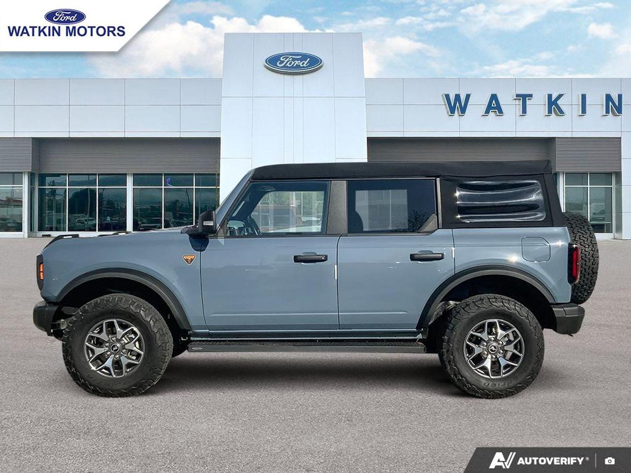 2023 Ford Bronco 4 Door Badlands Photo1