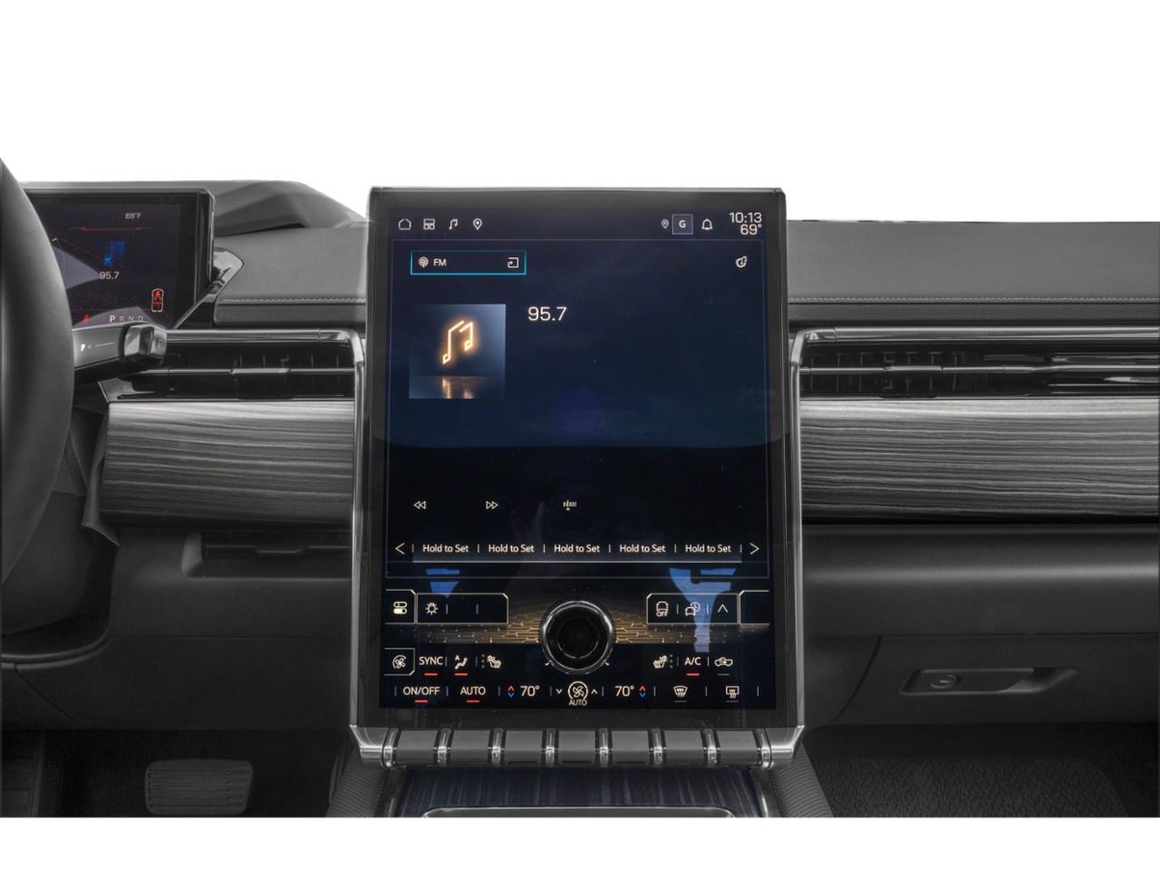 2026 GMC Sierra EV e4WD Crew Cab Max Range Denali Photo