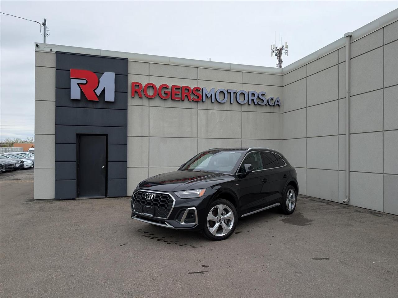 2021 Audi Q5 TECHNIK QTRO - NAVI - PANO ROOF - 360 CAMERA Photo