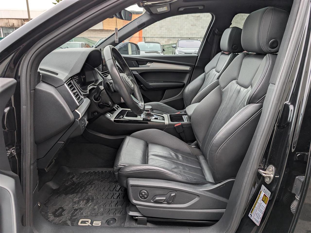 2021 Audi Q5 TECHNIK QTRO - NAVI - PANO ROOF - 360 CAMERA Photo
