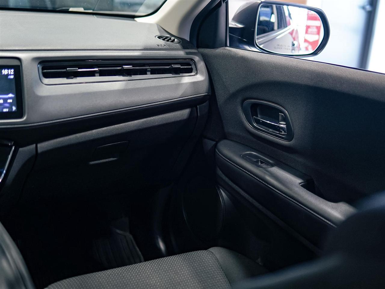 2019 Honda HR-V LX AWD | NO ACCIDENTS | ALLOYS Photo