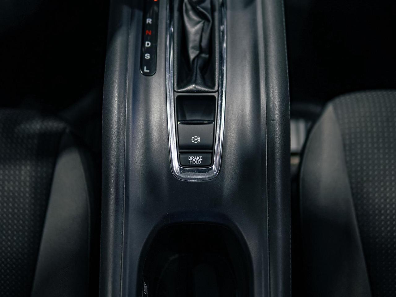 2019 Honda HR-V LX AWD | NO ACCIDENTS | ALLOYS Photo