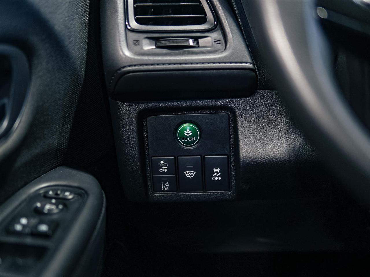 2019 Honda HR-V LX AWD | NO ACCIDENTS | ALLOYS Photo