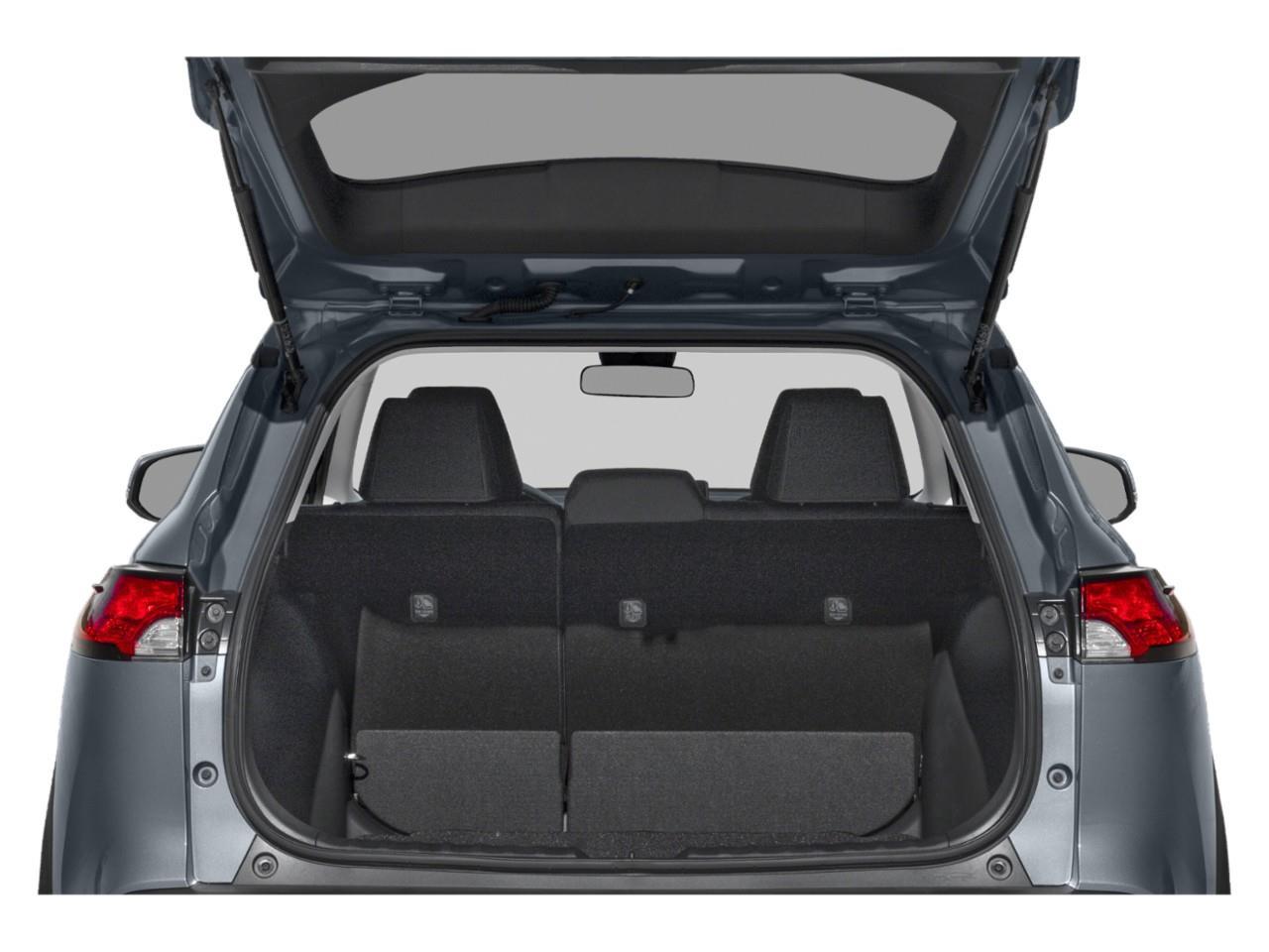 2023 Toyota Corolla Cross LE Photo