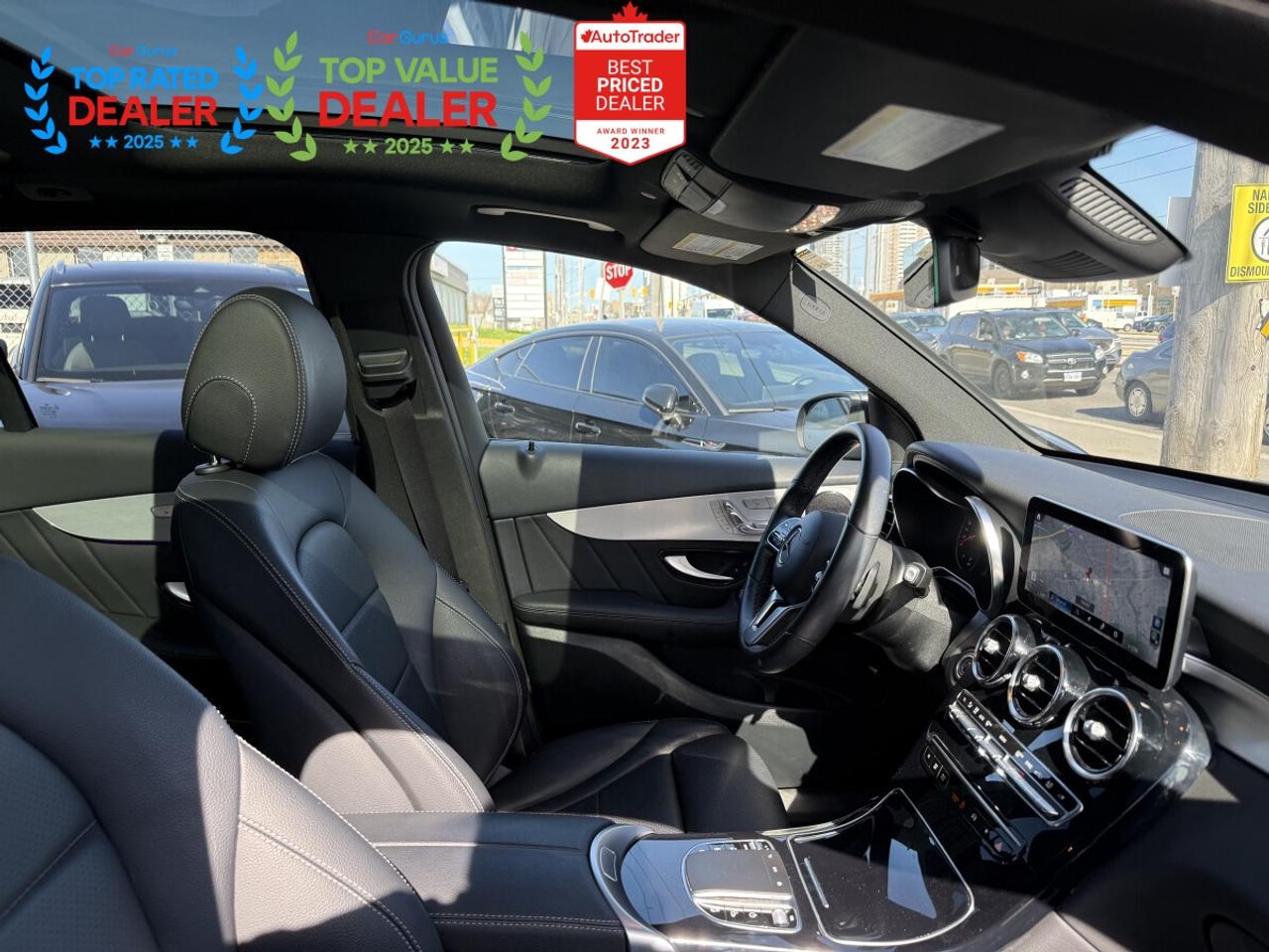 2022 Mercedes-Benz GLC-Class //AMG PKG | PREMIUM |ONE OWNER | LOADED Photo