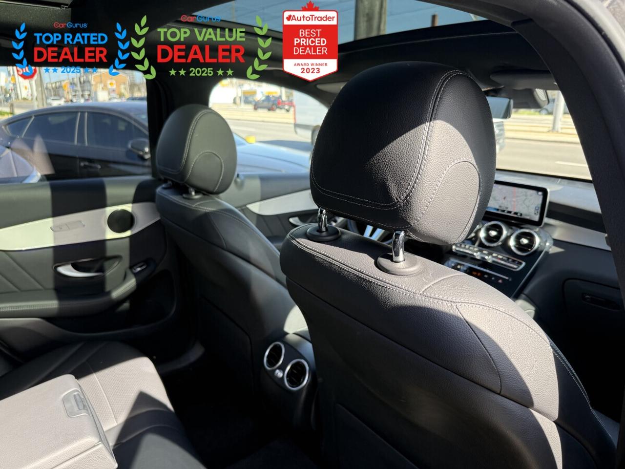 2022 Mercedes-Benz GLC-Class //AMG PKG | PREMIUM |ONE OWNER | LOADED Photo