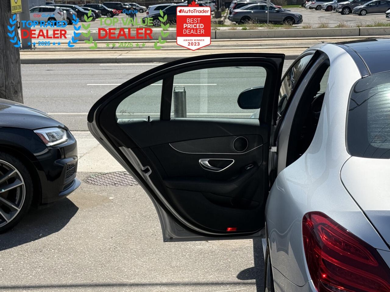 2016 Mercedes-Benz C-Class //AMG PKG | PANO | NAVI | LOADED Photo
