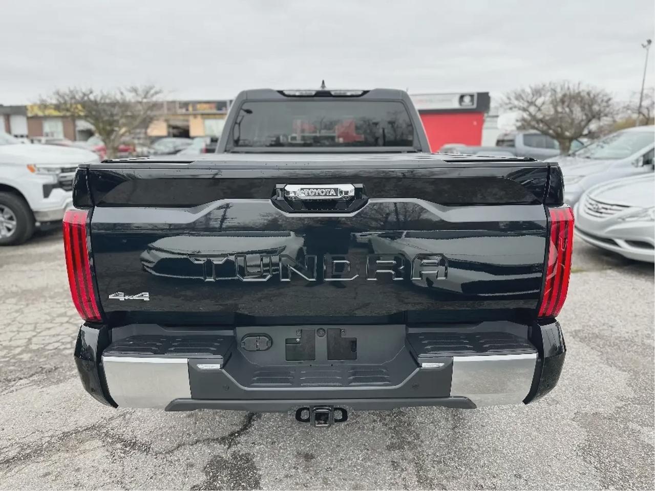 2023 Toyota Tundra Limited Long Box Photo4