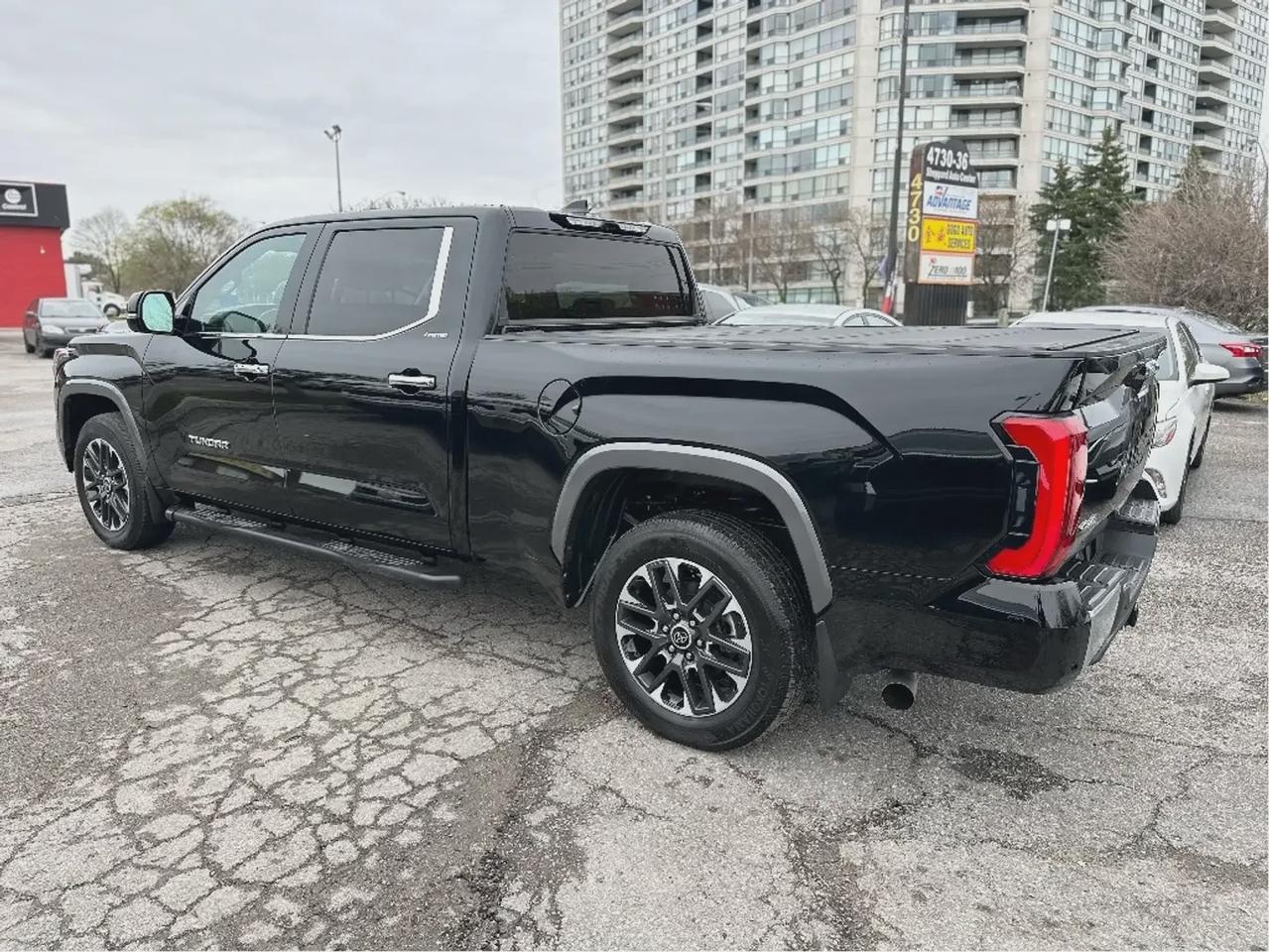 2023 Toyota Tundra Limited Long Box Photo3