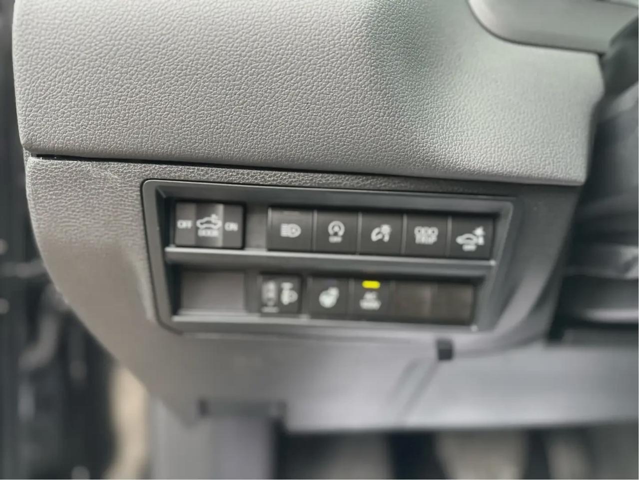 2023 Toyota Tundra Limited Long Box Photo