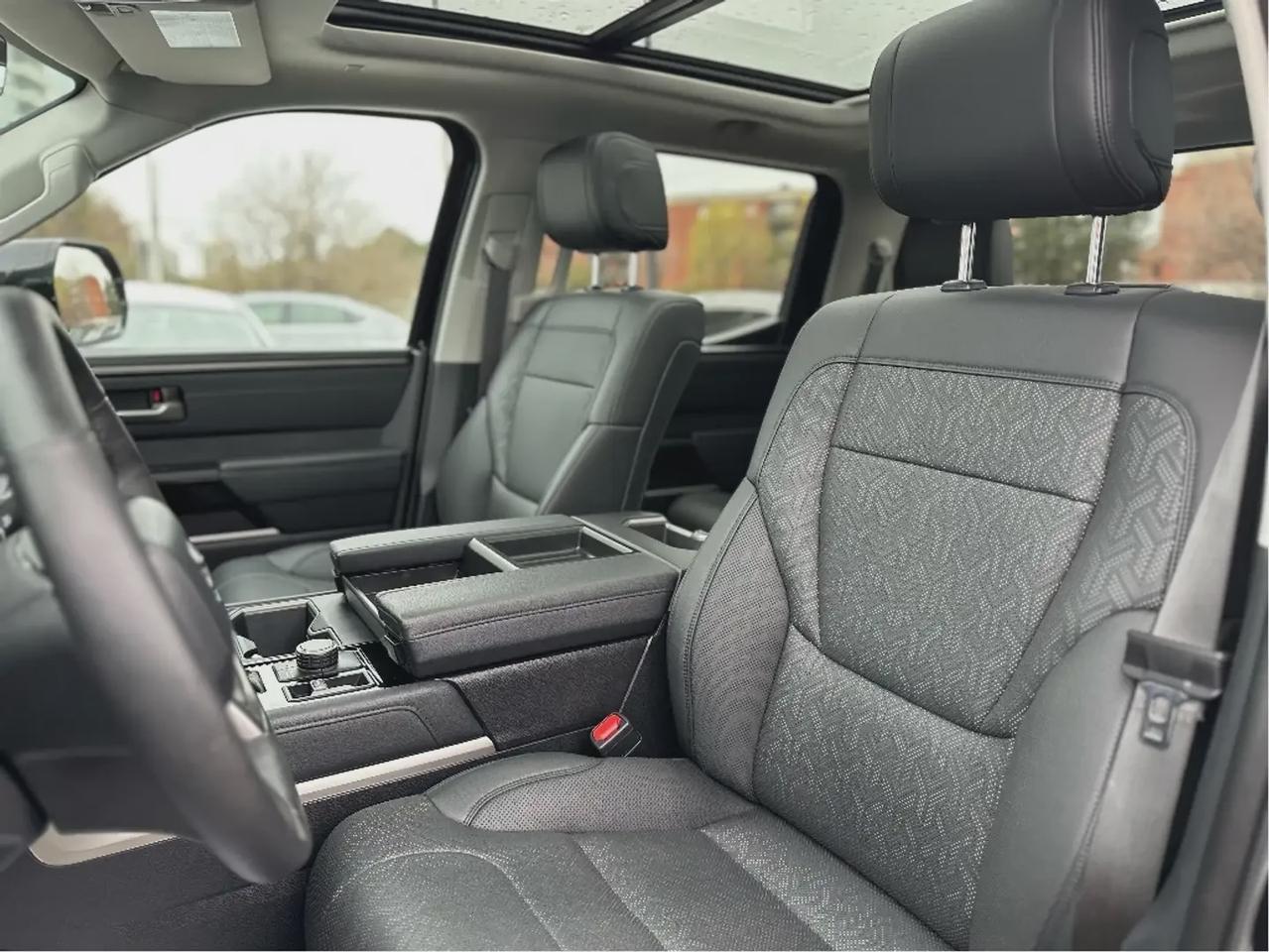 2023 Toyota Tundra Limited Long Box Photo