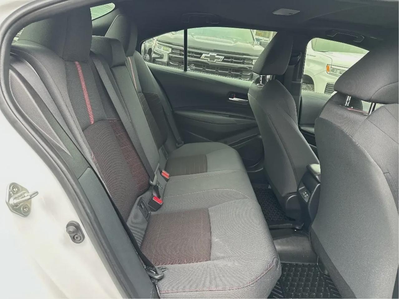 2025 Toyota Corolla SE Hybrid AWD Photo