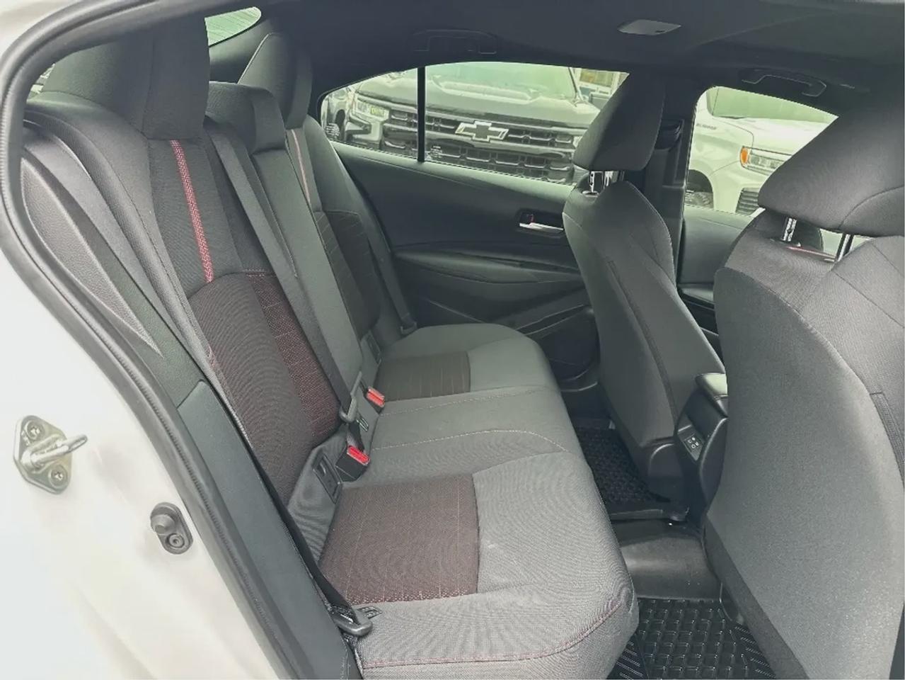 2025 Toyota Corolla SE Hybrid AWD Photo