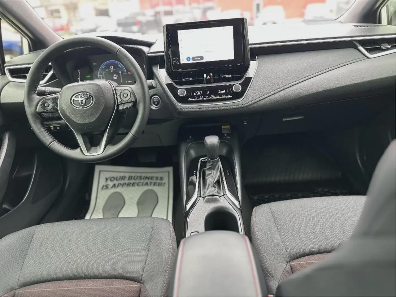 2025 Toyota Corolla SE Hybrid AWD Photo