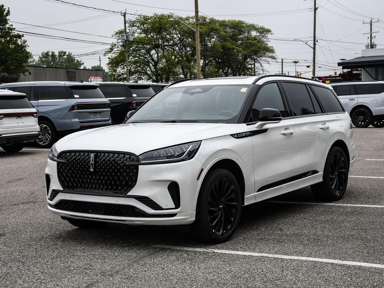 2026 Lincoln Aviator Reserve AWD Photo