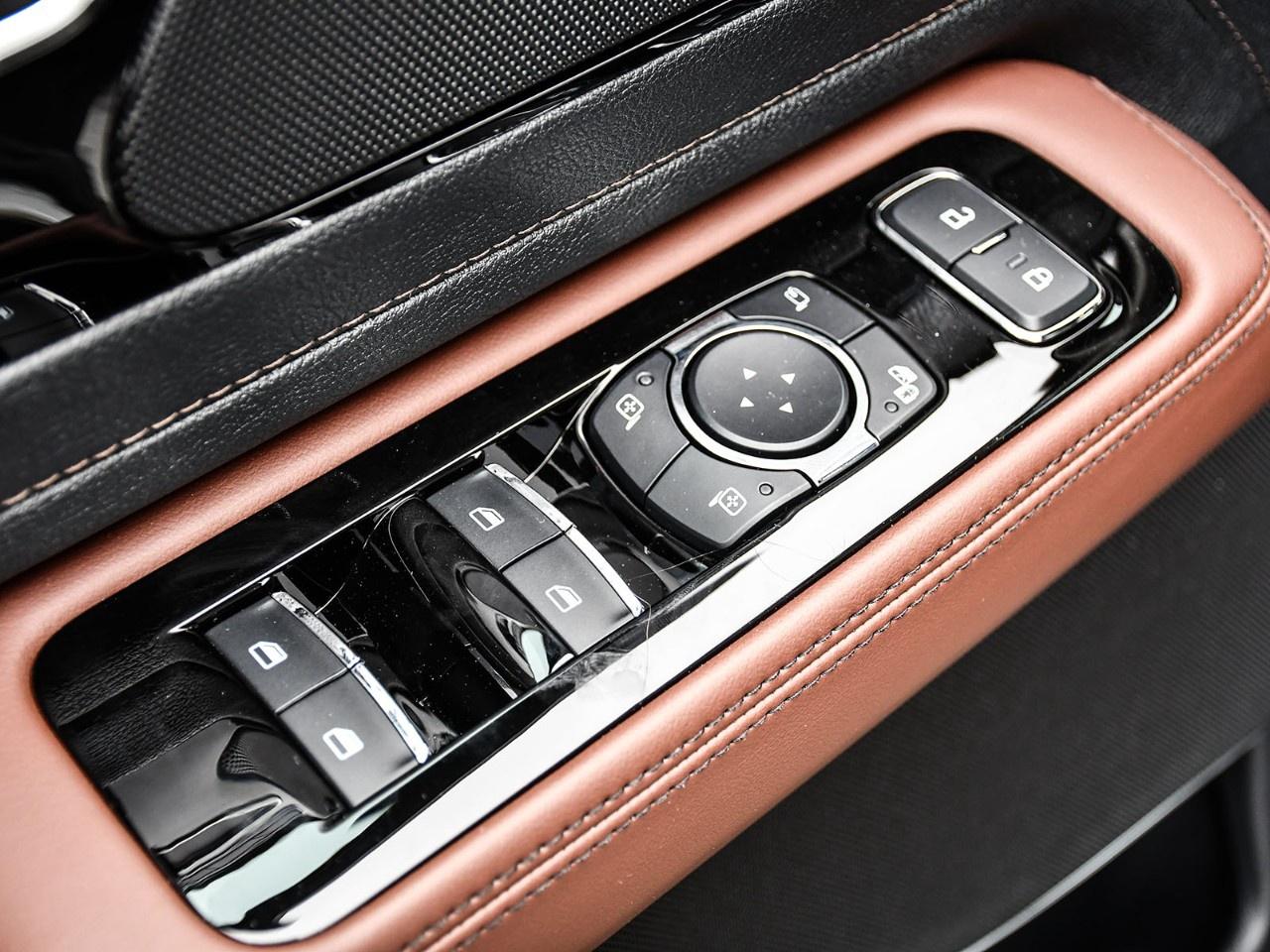 2026 Lincoln Aviator Reserve AWD Photo
