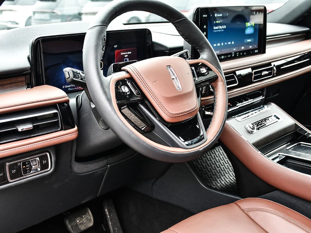 2026 Lincoln Aviator Reserve AWD Photo