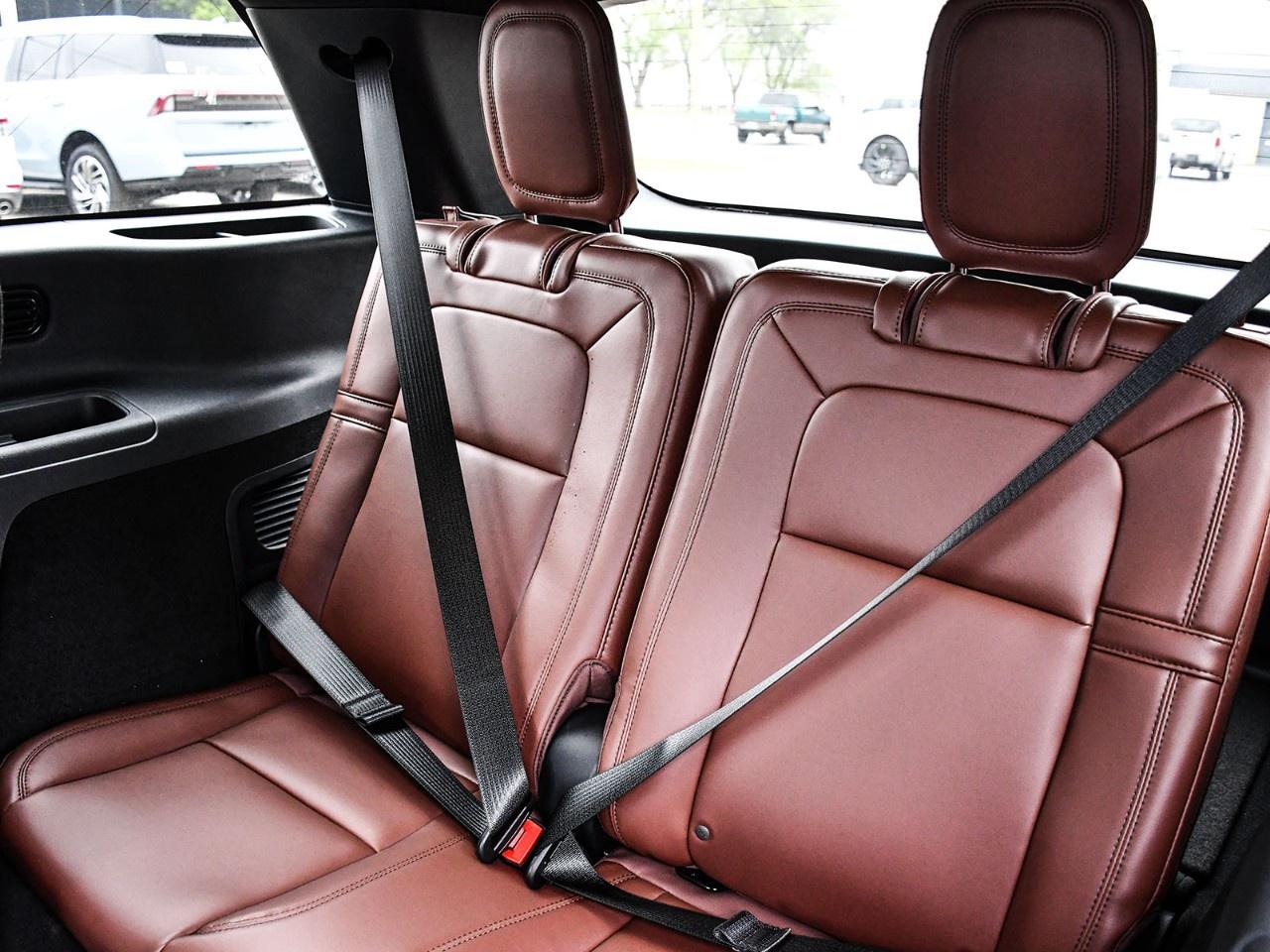 2026 Lincoln Aviator Reserve AWD Photo
