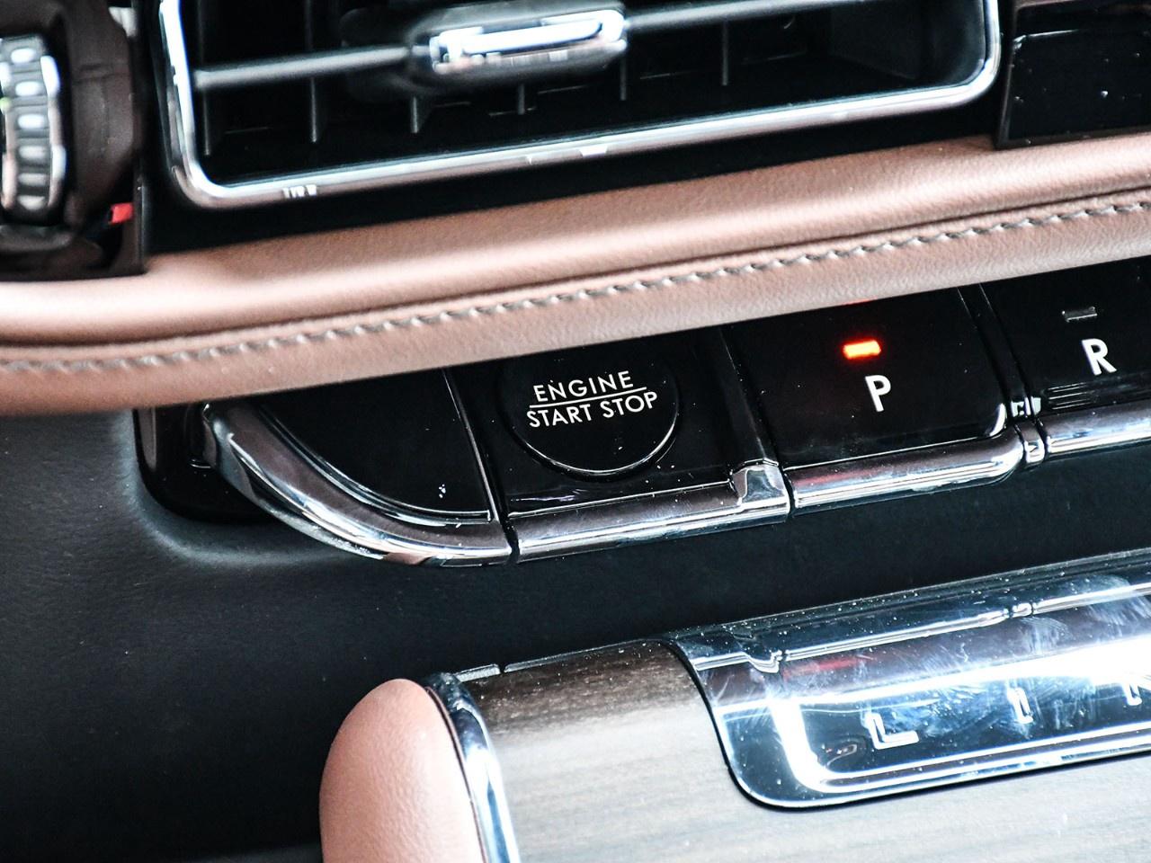 2026 Lincoln Aviator Reserve AWD Photo