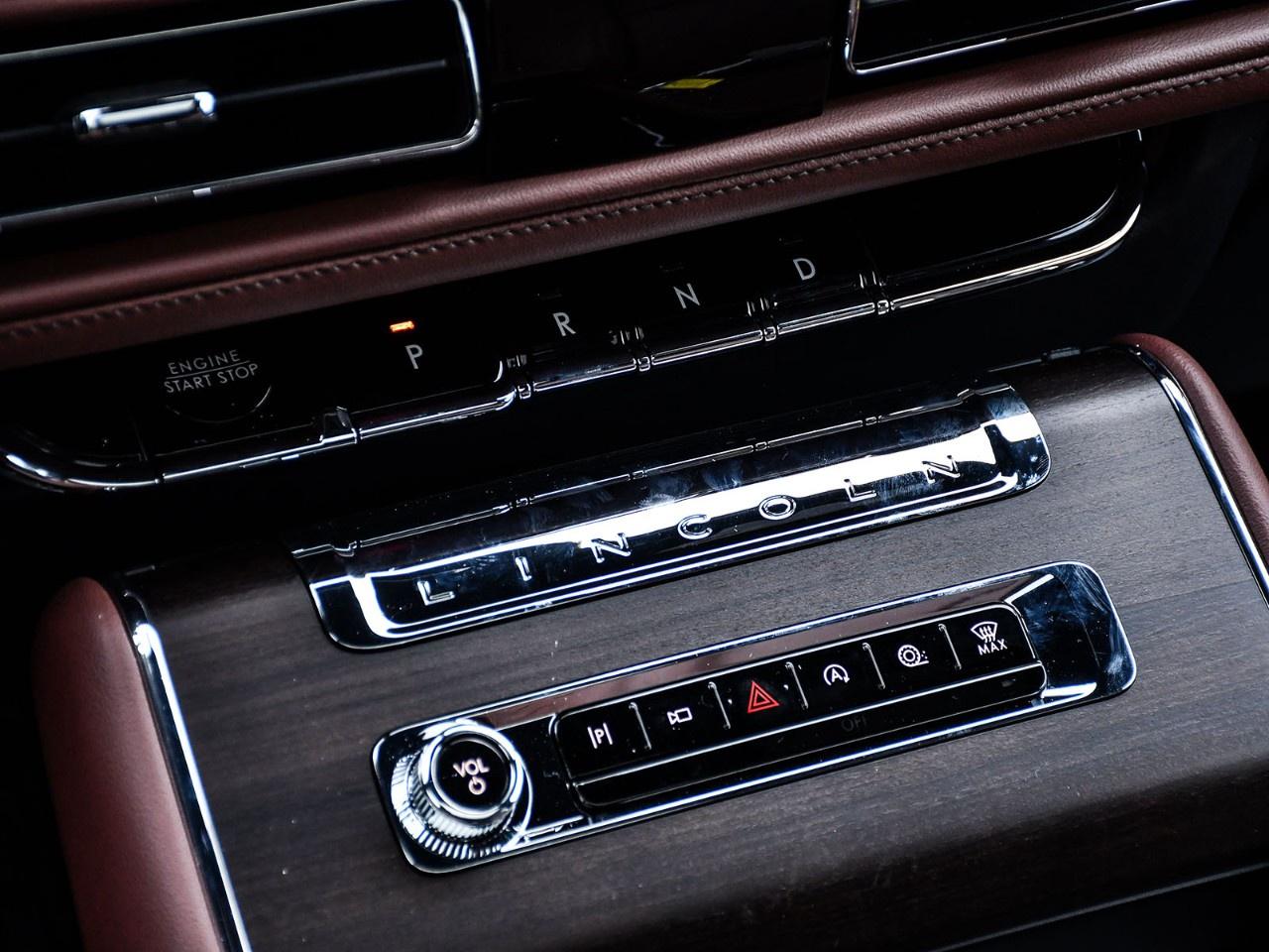 2026 Lincoln Aviator Reserve AWD Photo