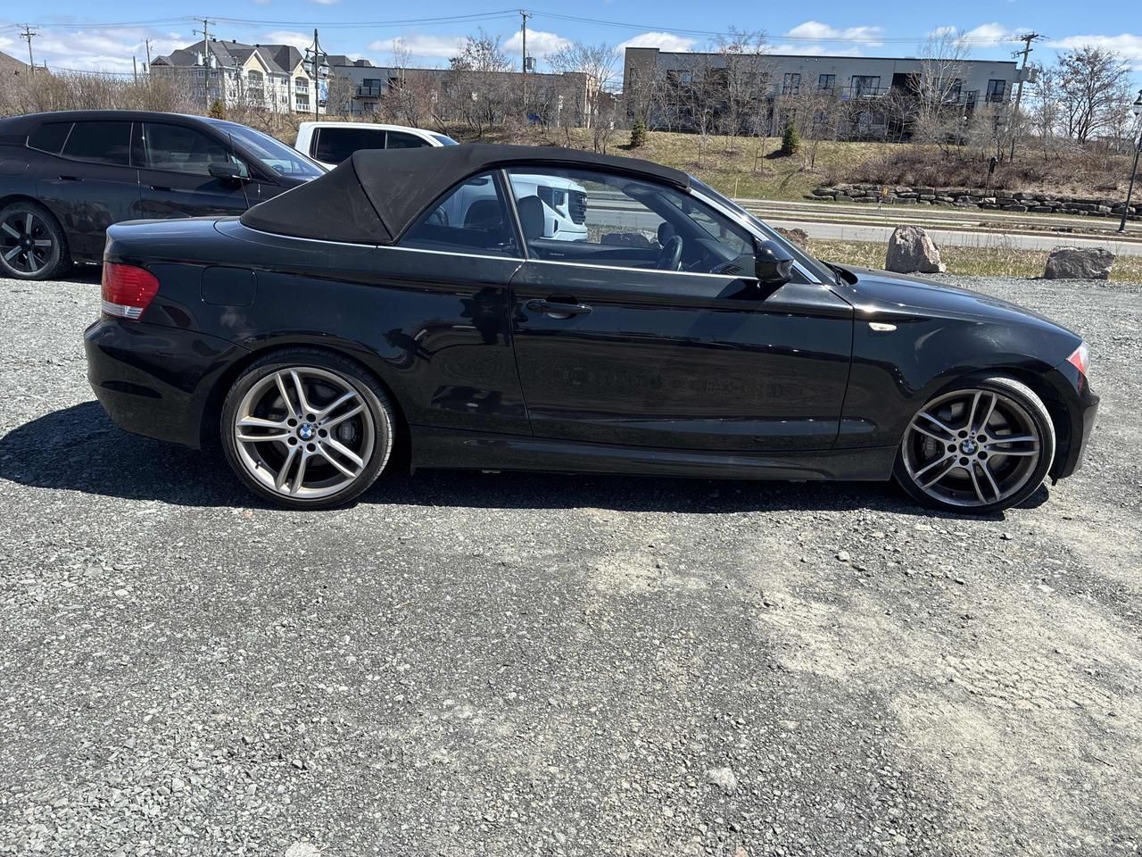 2011 BMW 1 Series 135i - RARE!! ONLY 86K!! OYSTER LEATHER! LOADED! Photo