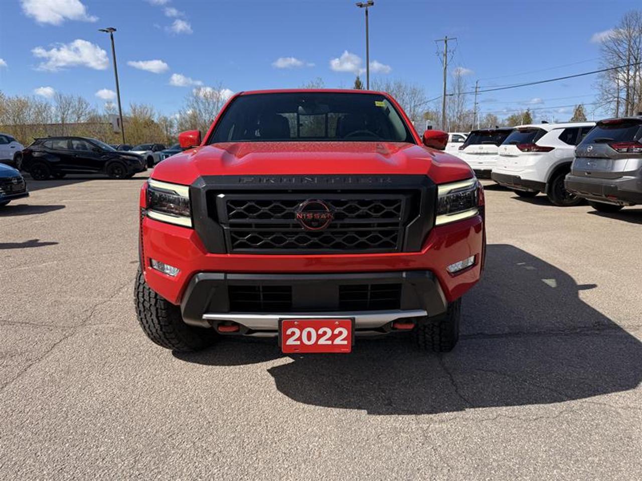2022 Nissan Frontier Crew Cab PRO-4X 4x4 at Photo