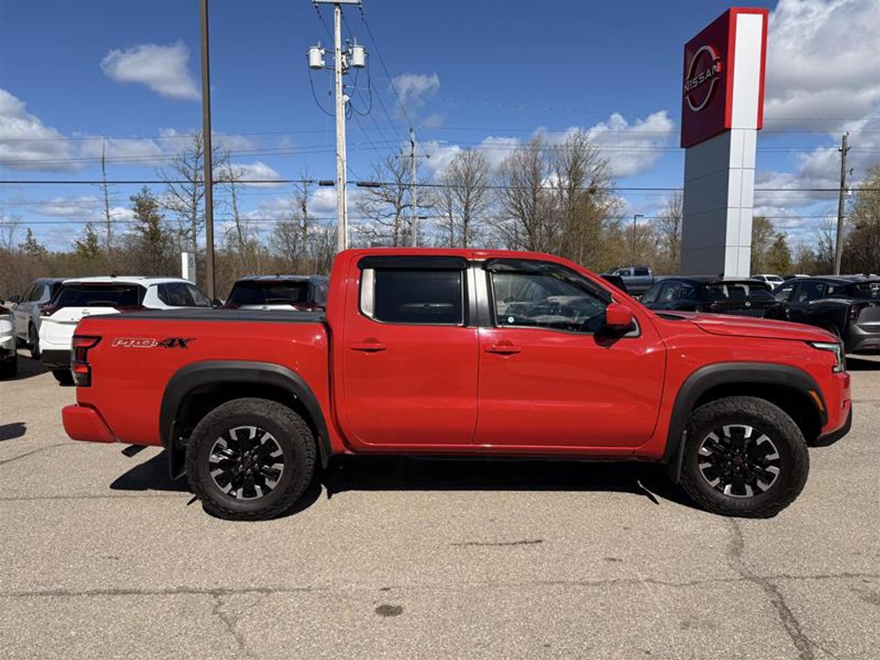 2022 Nissan Frontier Crew Cab PRO-4X 4x4 at Photo