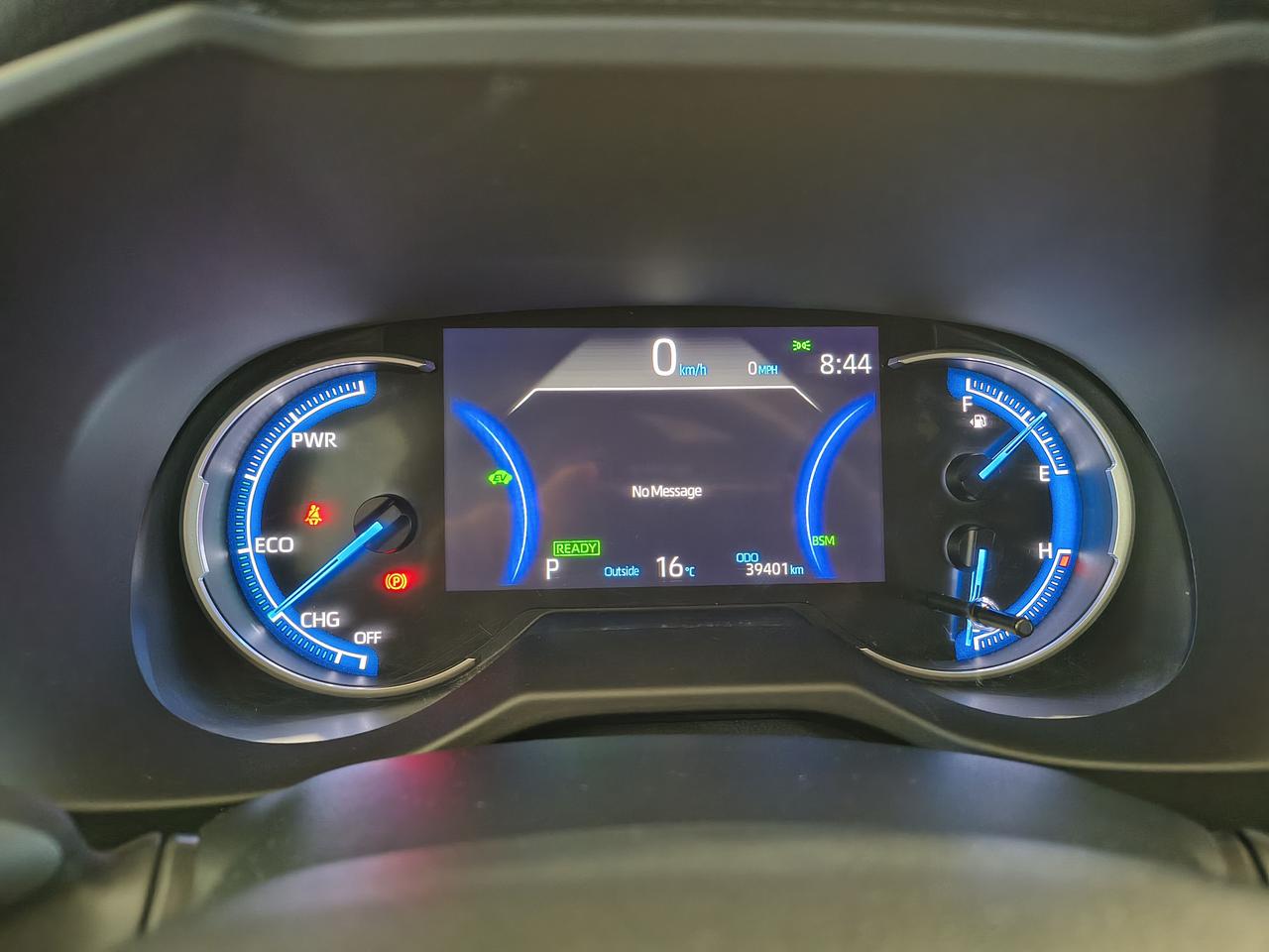 2023 Toyota RAV4 Hybrid XLE Photo0
