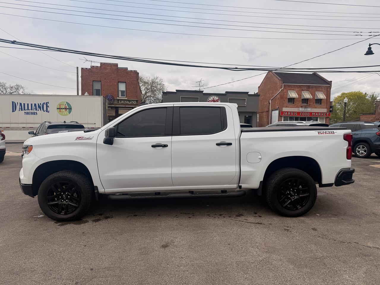 2025 Chevrolet Silverado 1500 LT Trail Boss Photo