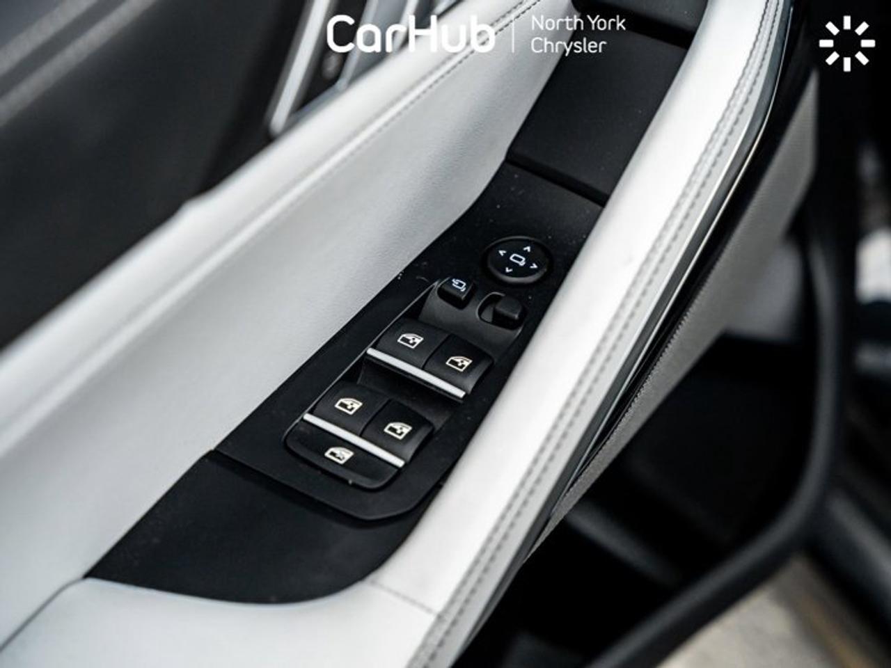 2025 BMW X6 xDrive40i M Package Panoroof Harman Kardon  Navi 360 Cam Photo