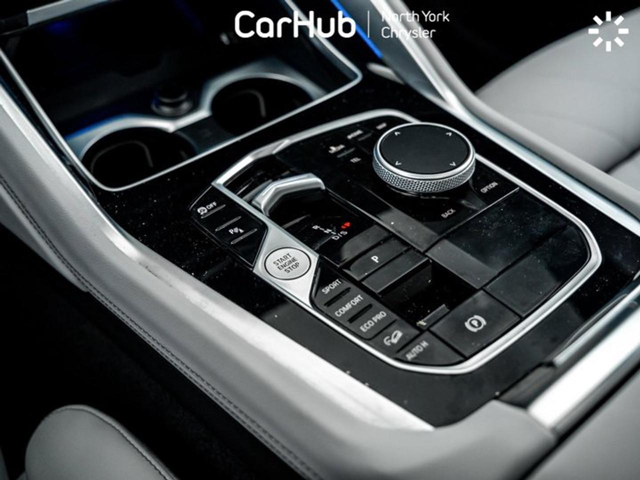 2025 BMW X6 xDrive40i M Package Panoroof Harman Kardon  Navi 360 Cam Photo
