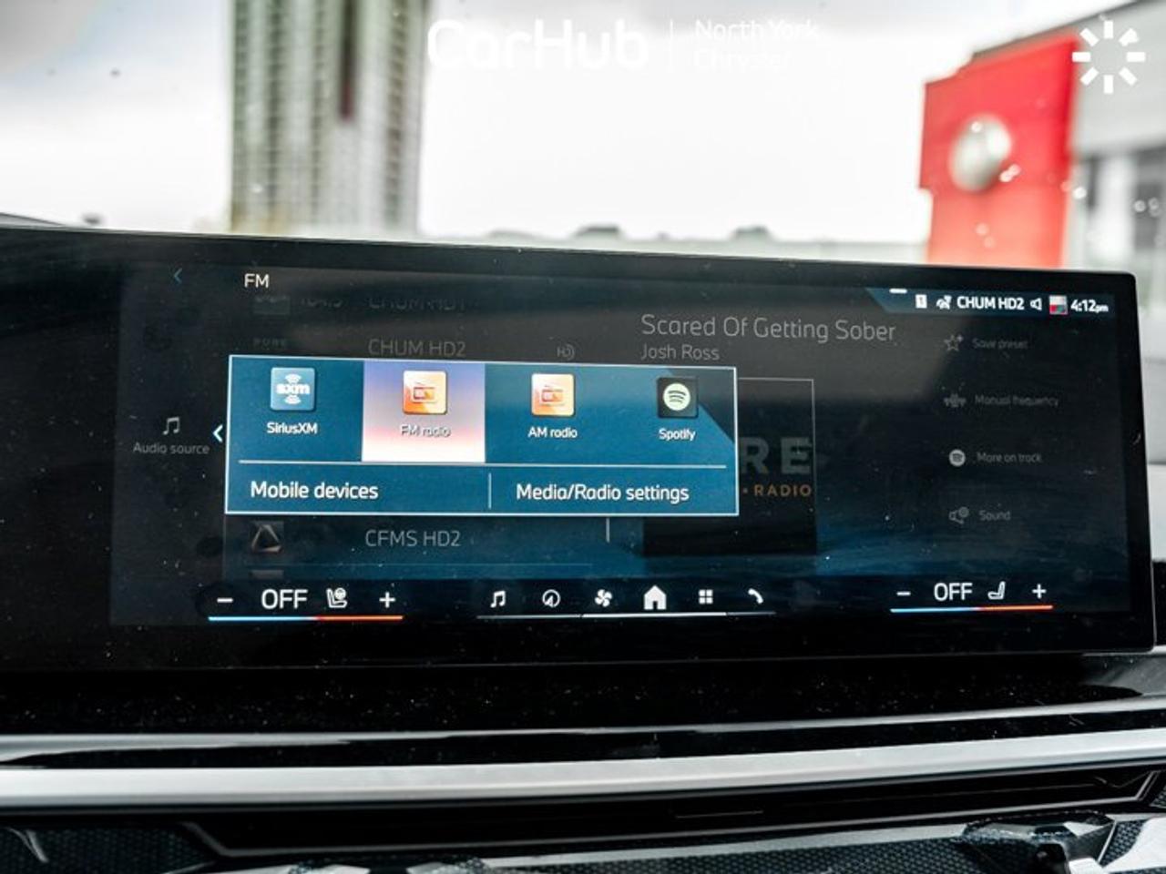 2025 BMW X6 xDrive40i M Package Panoroof Harman Kardon  Navi 360 Cam Photo