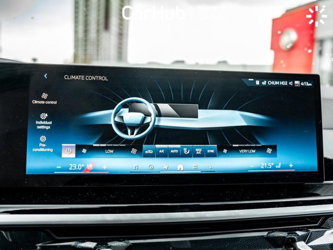 2025 BMW X6 xDrive40i M Package Panoroof Harman Kardon  Navi 360 Cam Photo