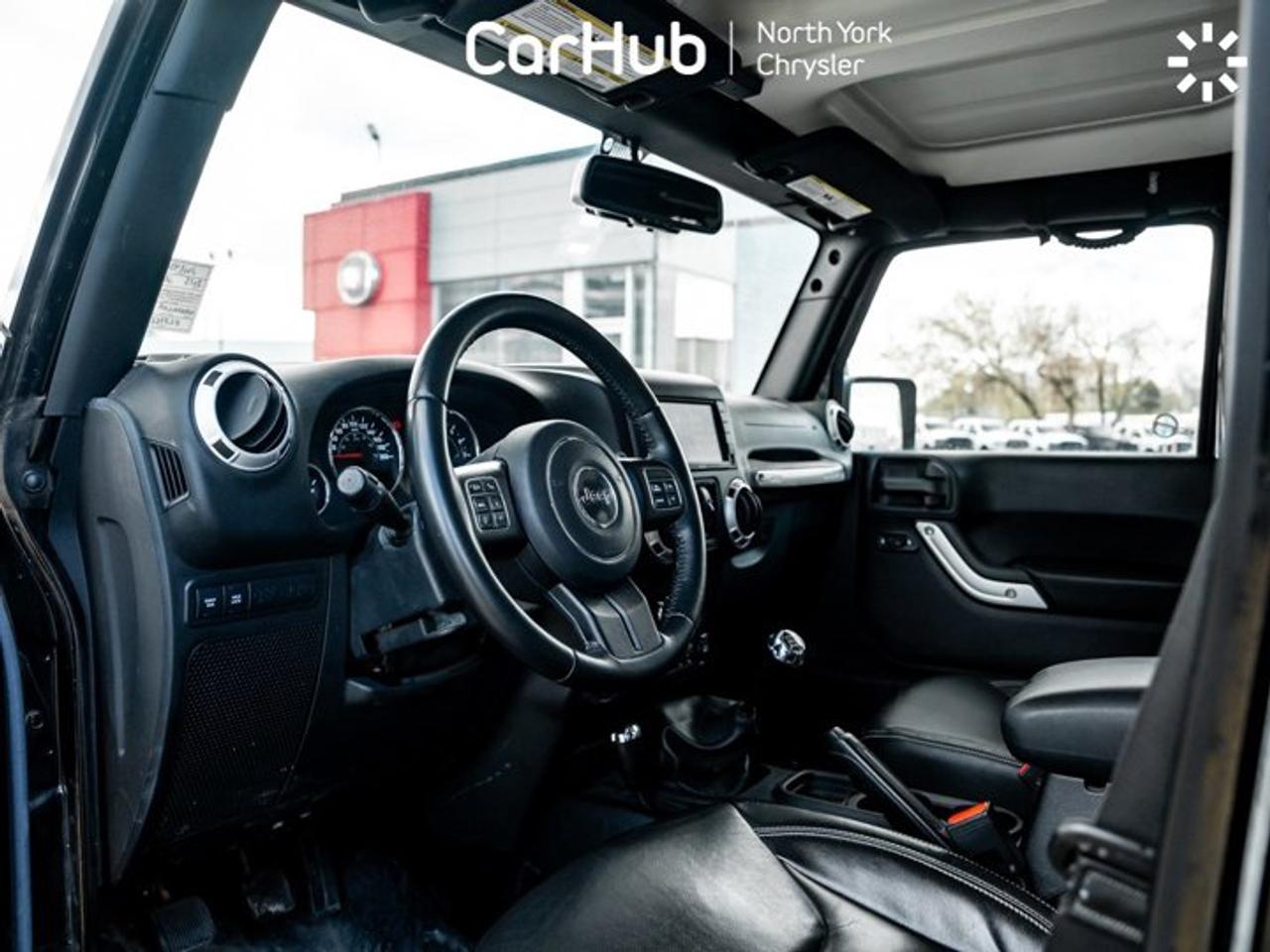 2015 Jeep Wrangler Unlimited Rubicon Photo4