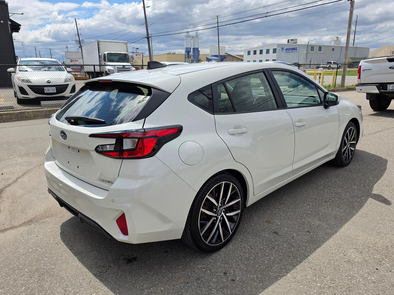 2024 Subaru Impreza Sport-tech AWD Photo4