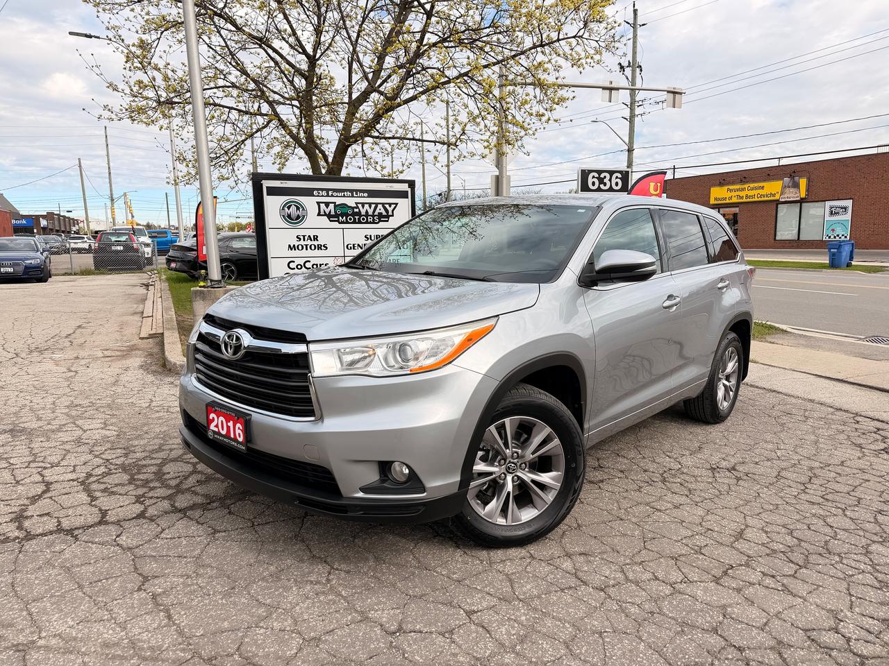 2016 Toyota Highlander LE 7 PASS NEW BRAKES NEW TIRES BACKUP CAM Photo