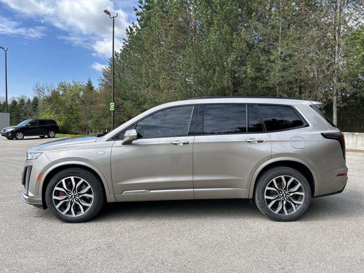2023 Cadillac XT6 Sport AWD | No Accidents | Panoramic Roof | Ventilated Seats | Leather Seats Photo